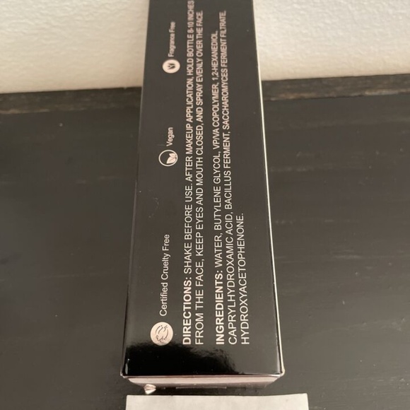 RealHer Hold On To Your Dream Probiotic Setting Spray 100 mL/3.38 Fl Oz - Picture 2 of 2